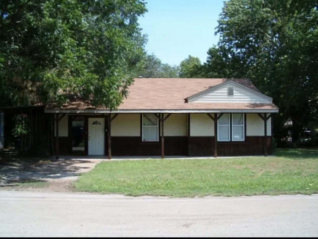 Property main image